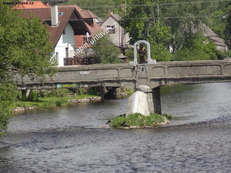 okno uzav�ete kliknut�m !