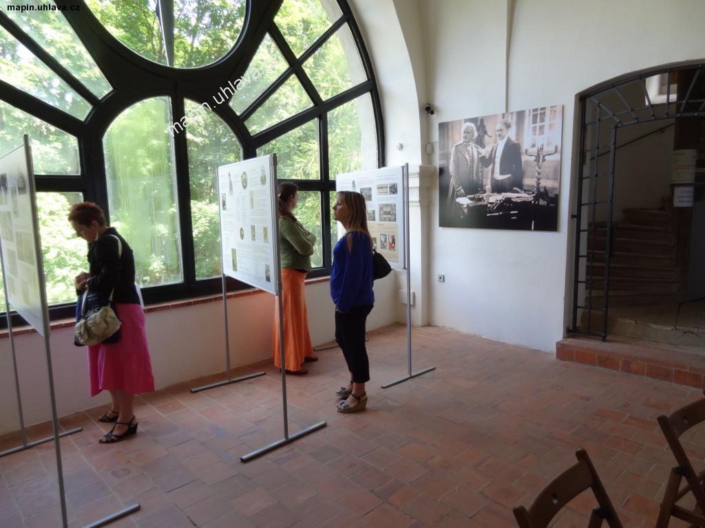 okno uzav�ete kliknut�m !