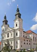 Kostel Neposkvernnho poet Panny Marie a svatho Ignce v Klatovech