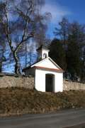 Kaplika v Mlzovech